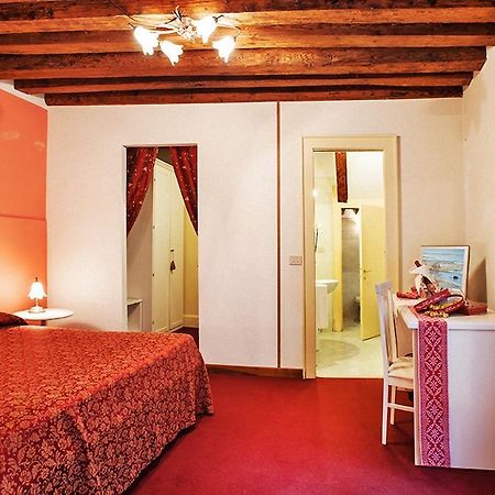 Maison San Marco Venetië Kamer foto