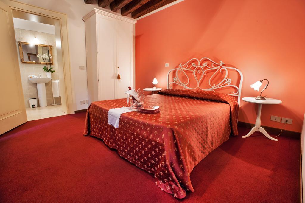 Maison San Marco Venetië Kamer foto