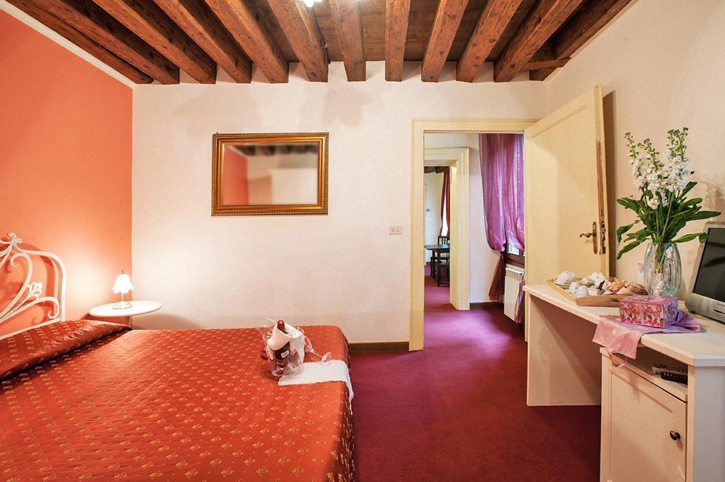 Maison San Marco Venetië Kamer foto